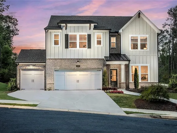 767 Clifftop Xing, Powder Springs, GA 30127