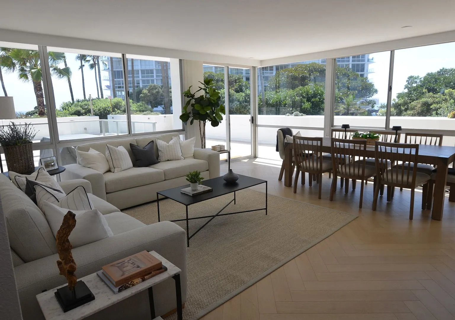 Recently renovated — Photo 1