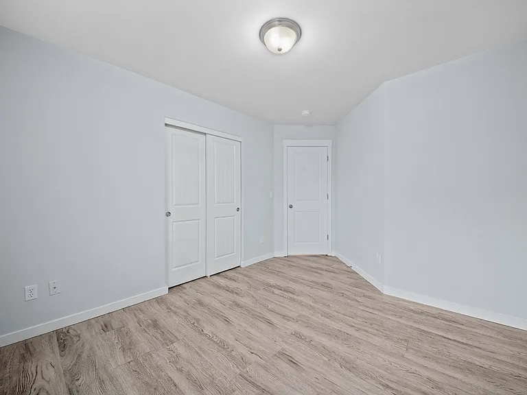 953 SW 25th Ln — Photo 23