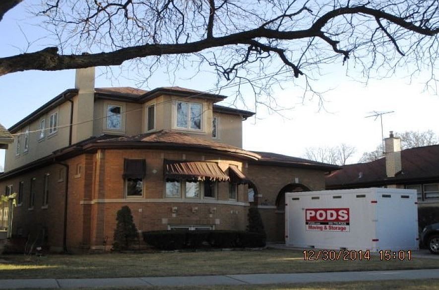 2nd image of 5757 N Nina Ave
