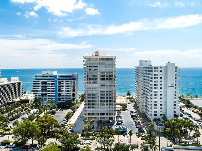 4020 Galt Ocean Dr #1807 — Photo 44