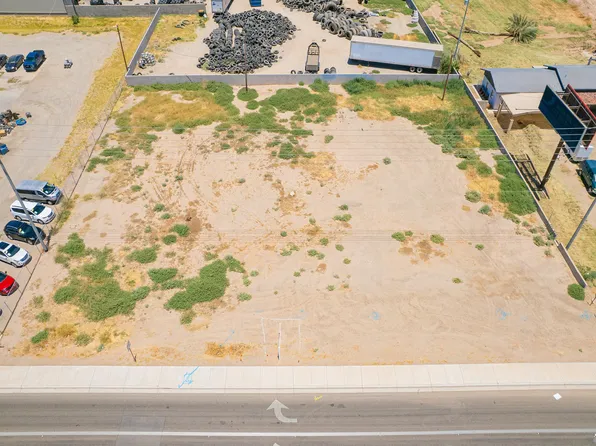 2390 W 32nd St, Yuma, AZ 85364
