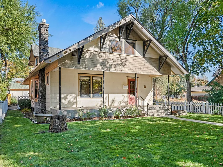 206 W Waverly Pl — Photo 46