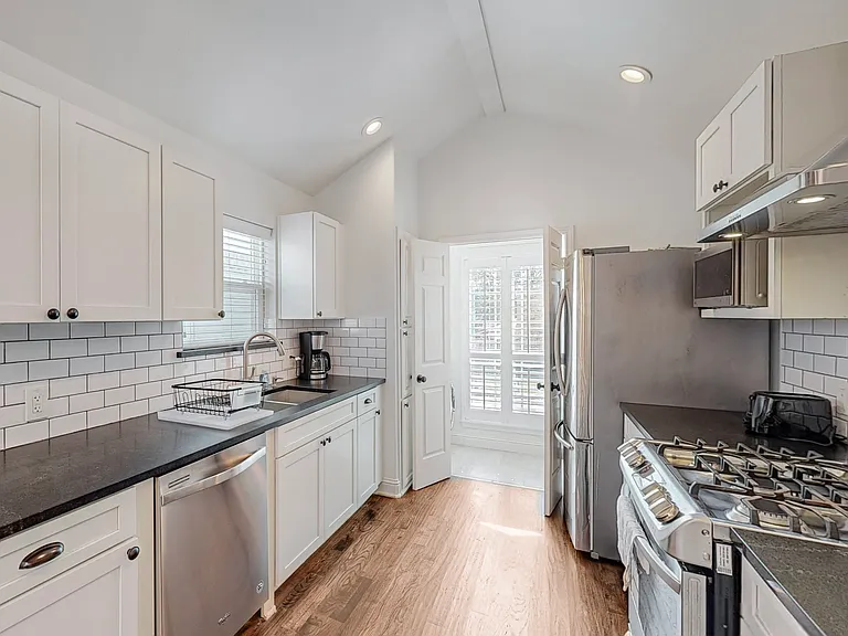 4017 La Costa Ct — Photo 6