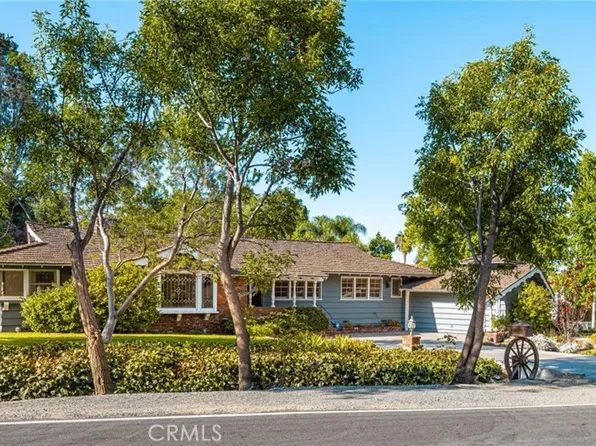 19142 Barrett Ln, Santa Ana, CA 92705