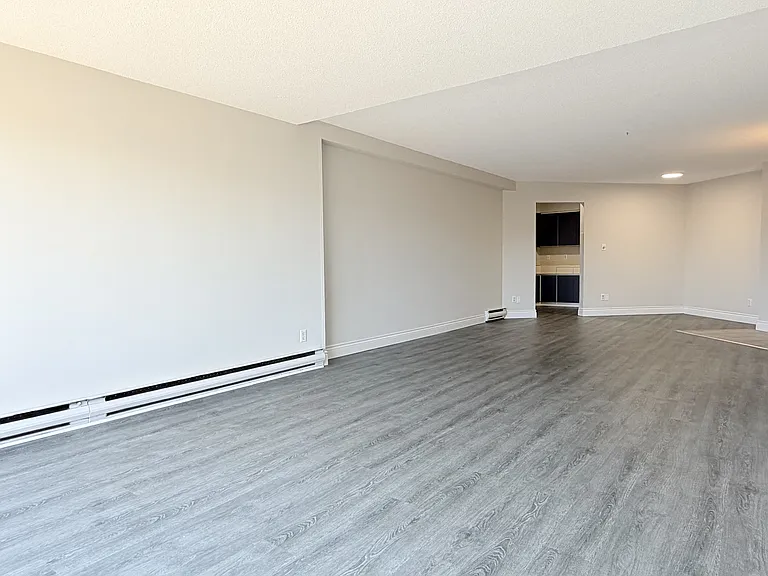 10 Pearl St W #103 — Photo 5