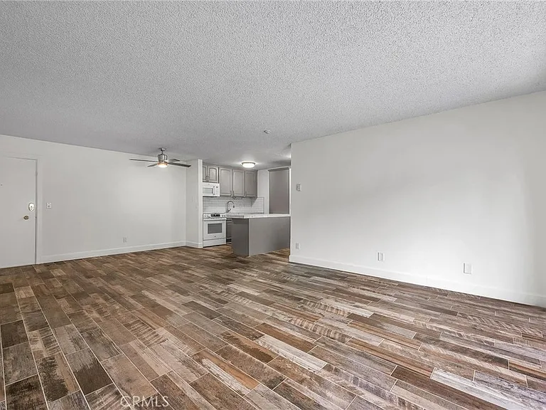 802 Camino Real #103 — Photo 3