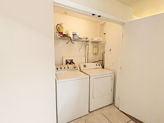 3rd image of 4000 SW 23rd St APT 5-207