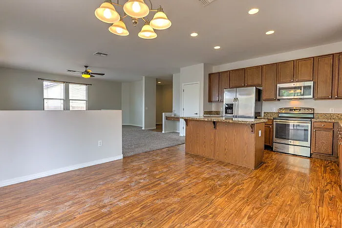 232 W Calle La Bolita — Photo 13