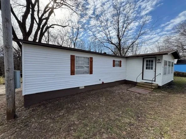 502 North St, Salem, AR 72576