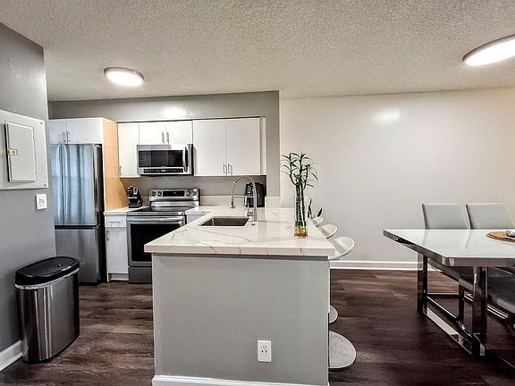4th image of 2220 N Cypress Bend Drive #110