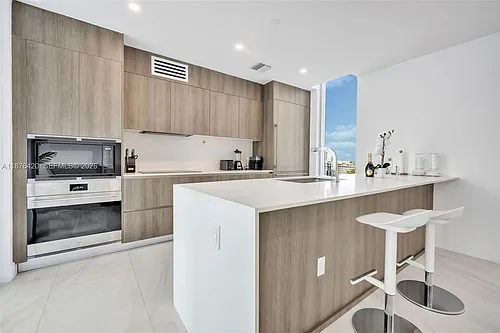 17550 Collins Ave #801 Photo 1