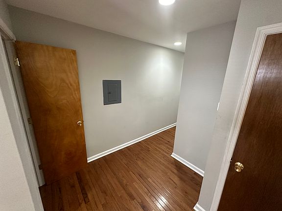 4th image of 1716 Montrose St Floor 1