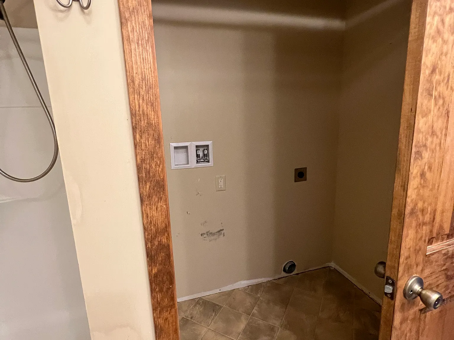 2 bed, $1,650 — Photo 2