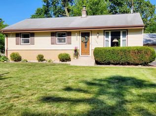 1684 S 170th St, New Berlin, WI 53151