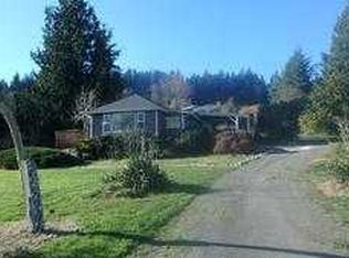 566 Lehman Dr, Camano Island, WA 98282