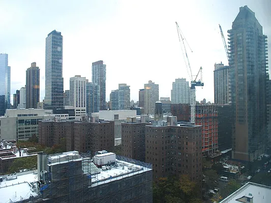 Rented by Sotheby's International Realty | media 51