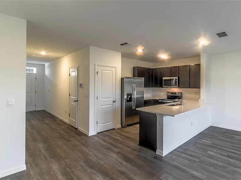 17208 English Chestnut Way — Photo 4