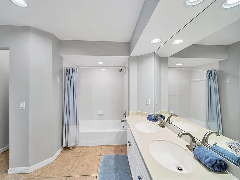 3604 54th Dr W #102 — Photo 17