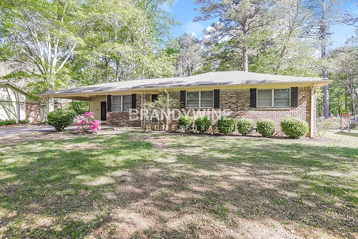 3 bed, 2.0 bath, 1293 sqft, $1,839 — Photo 3