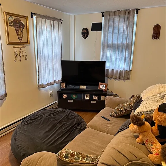 220 Middlesex Ave #2 — Photo 1