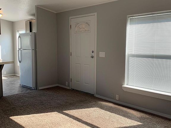 2nd image of 2475 W Plymouth Cir