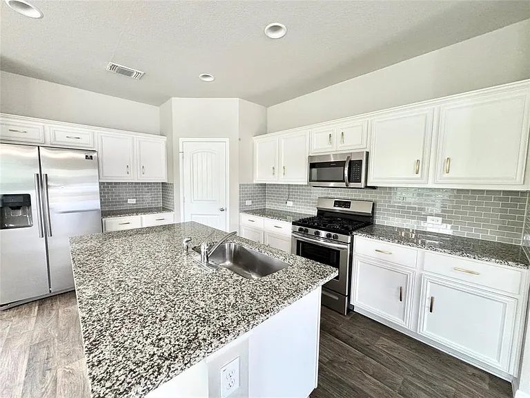 3316 Burch Brook Cv — Photo 5