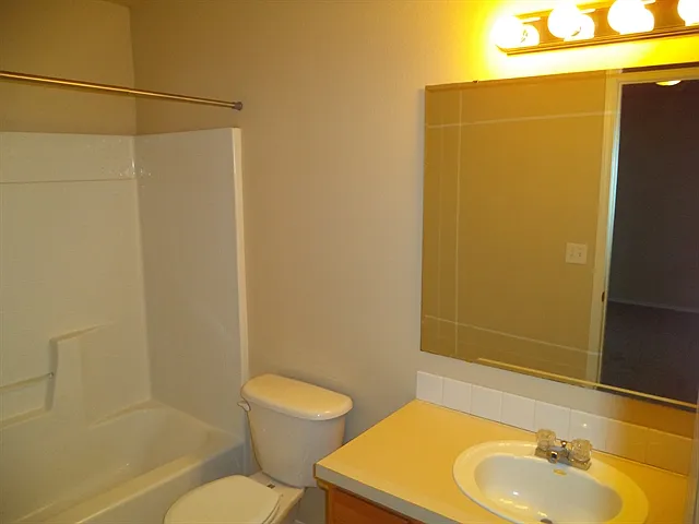 685 W Tern Dr — Photo 9