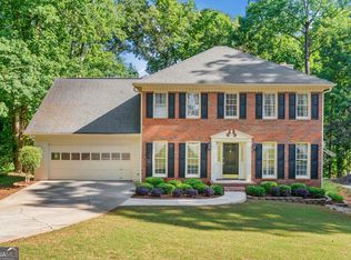 930 Providence Dr, Lawrenceville, GA 30044