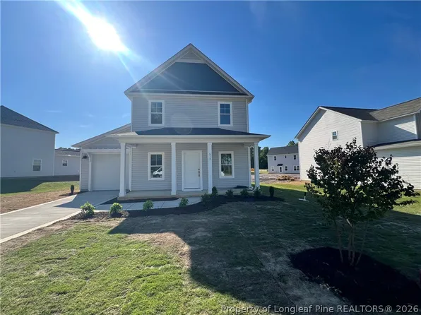 512 Bartley St, Vass, NC 28394