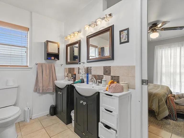 6307B Shadow Valley Dr — Photo 10