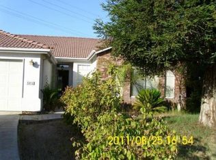 5683 E Eugenia Ave, Fresno, CA 93727