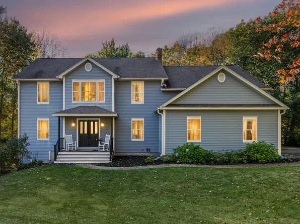 8 Infiniti Way, Auburn, ME 04210