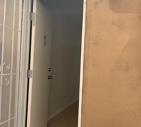 2nd image of 6102 1/2 Clara St