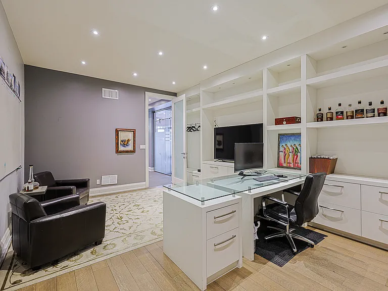 609 Marlee Ave #D — Photo 9