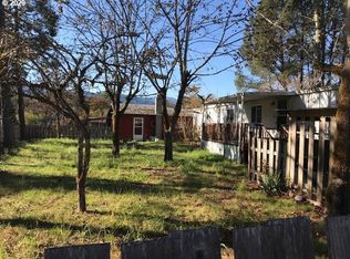 76276 Garden Rd, Oakridge, OR 97463