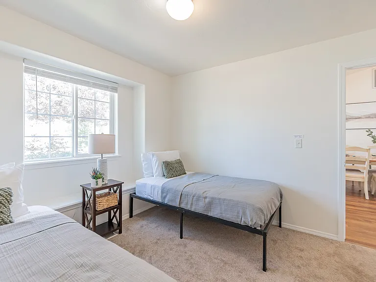 695 SW Panner St — Photo 19