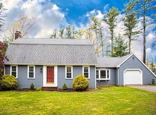 4 Parkview Ter, Duxbury, MA 02332