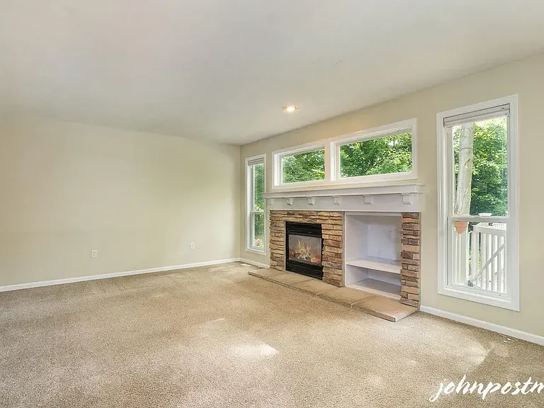 3628 Long Grove Dr SE — Photo 18