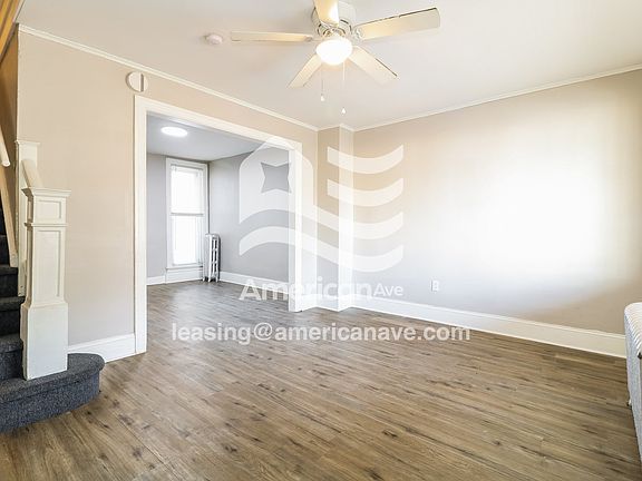 1187858_005_wm_-_living_room_13381429.jpg