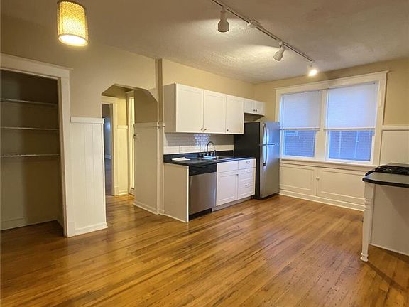 5th image of 4924 Finkman St #1F