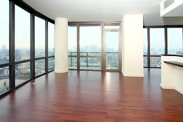 Sold by Ruth Goldman Real Estate | media 7