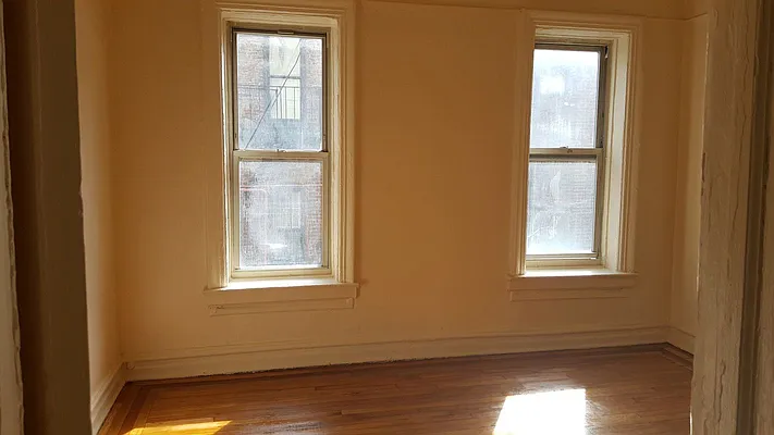 Rented by Lang Realty LLC | media 7