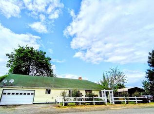 123 1st St, Dillard, OR 97432