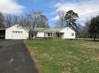 815 Hickory Dr, Knoxville, TN 37912
