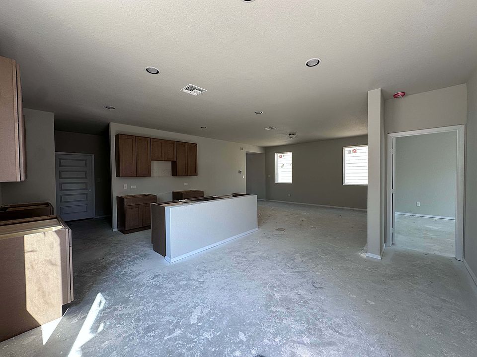 2nd image of 2707 Towy Rd