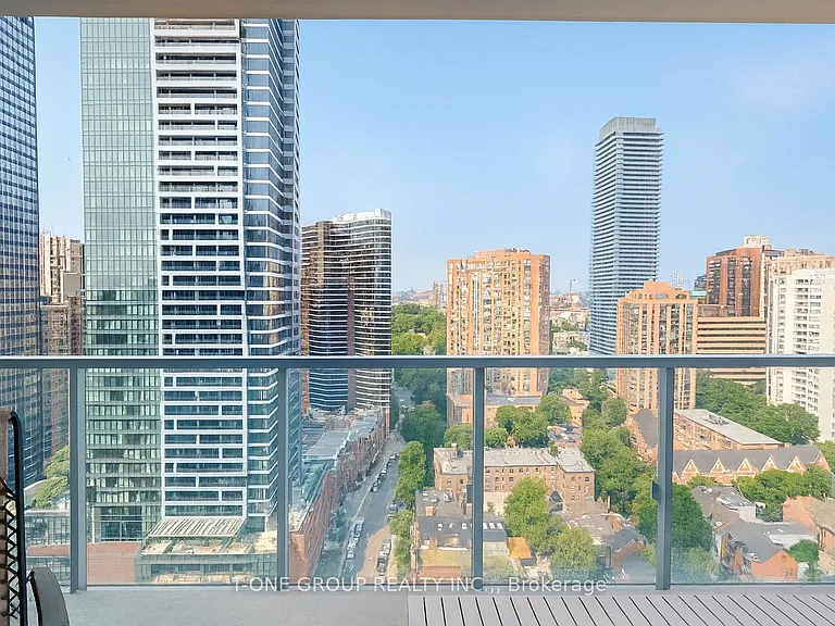 3 Gloucester St #2511 — Photo 9