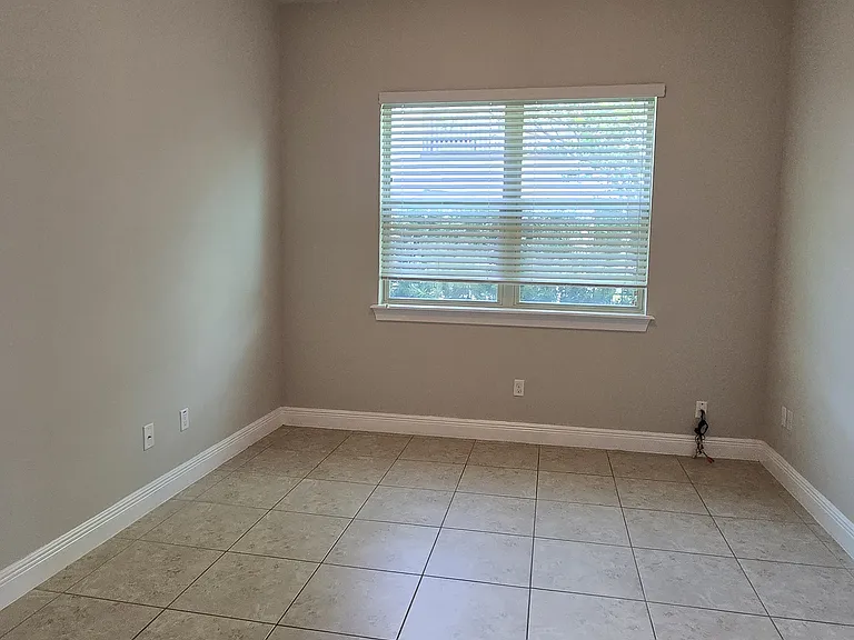 17514 Black Rail St — Photo 32