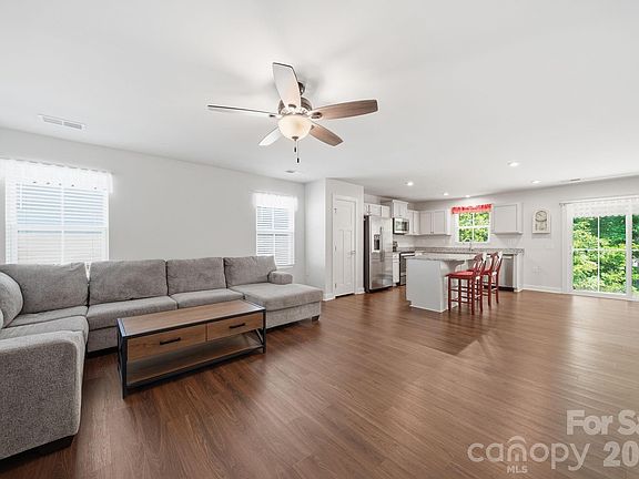 2nd image of 4507 Hunton Dale Rd NW