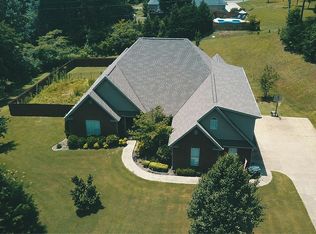 329 Trottenham Rd, Killen, AL 35645